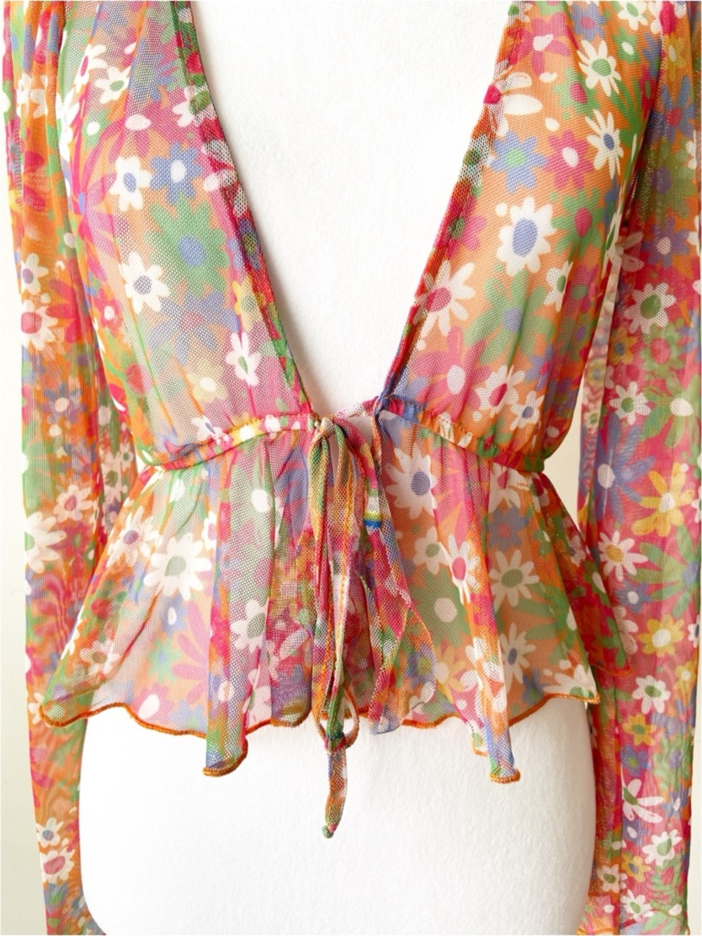 Shasa Mesh/Sheer Floral Top Size S - Picture 5 of 8